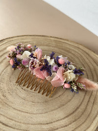 Peigne fleuri