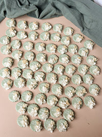 Magnet fleuri en argile